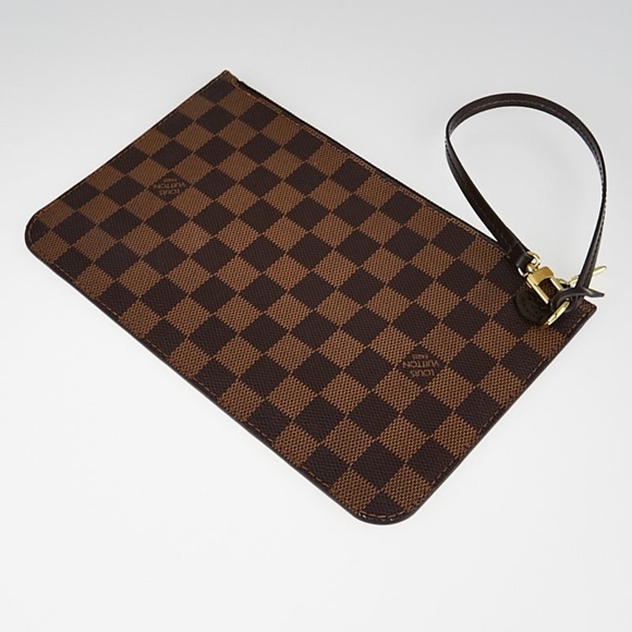 Louis Vuitton Handbags - SOLD ON TRADESY